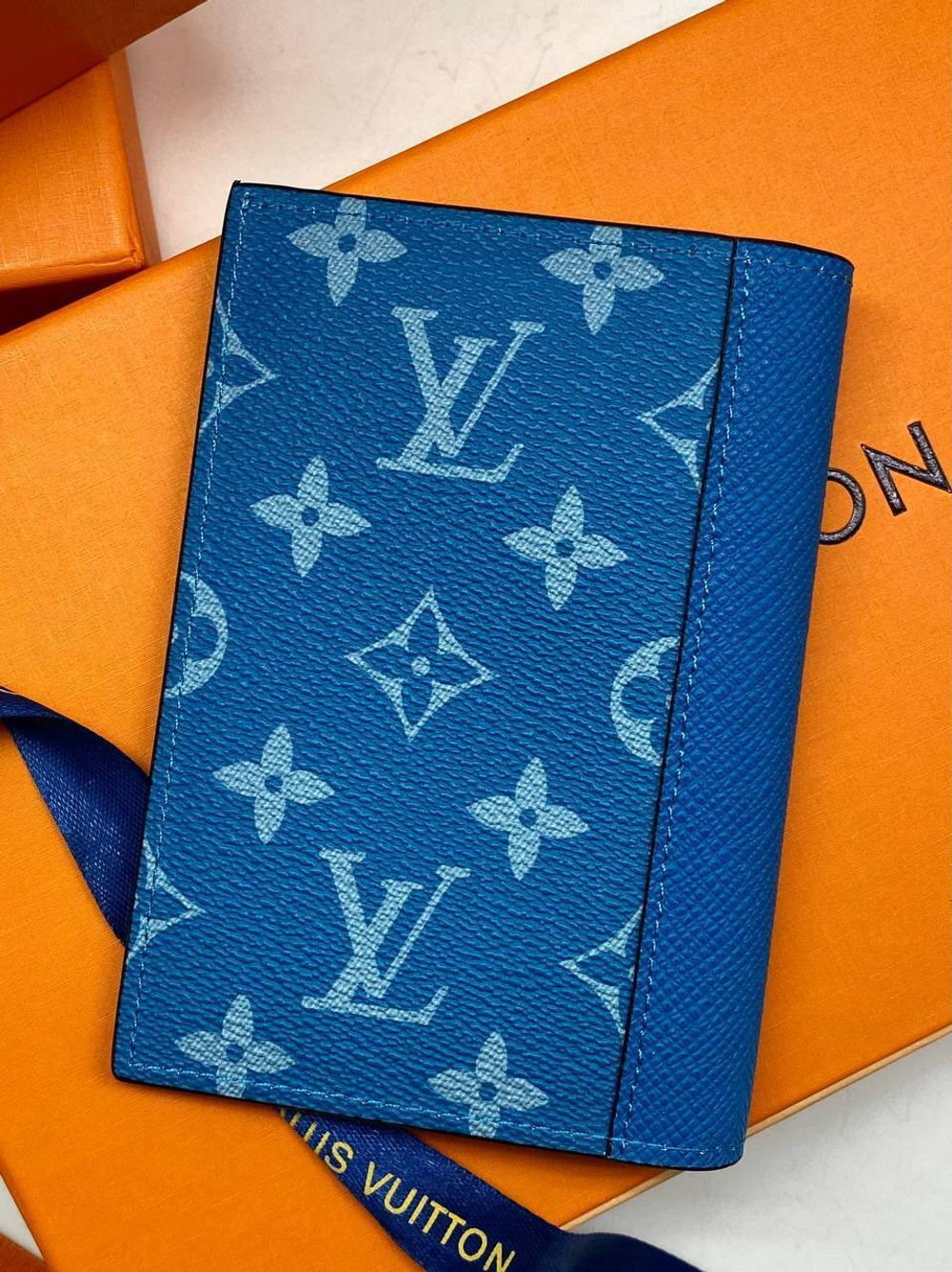 Обложка на паспорт Louis Vuitton