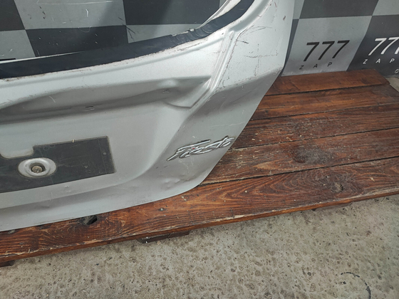 Крышка багажника Ford Fiesta 6 08-19 Б/У Оригинал 1763986