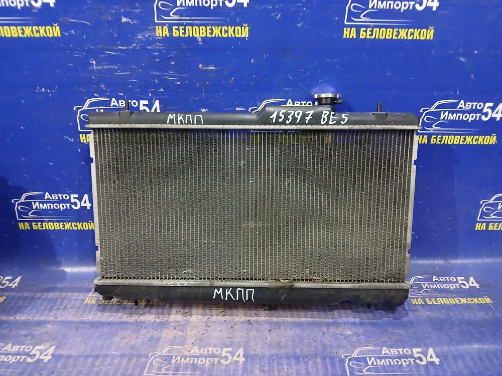 Радиатор двигателя SUBARU LEGACY 1998-2001