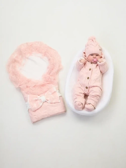 Конверт на выписку для новорожденных вязаный