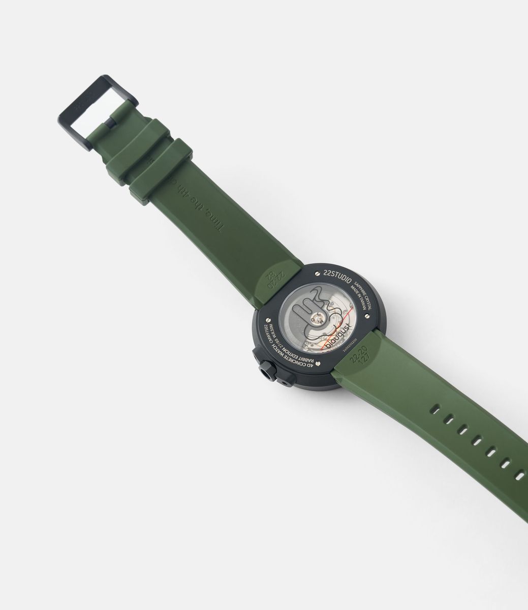 22 Studio Limited Rabbit Edition Moss Green — часы с циферблатом из бетона (45 мм)