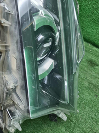 Битая Фара левая Toyota LC Prado 150 (17-нв) LED