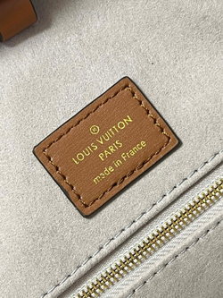 Louis Vuitton Onthego MM
