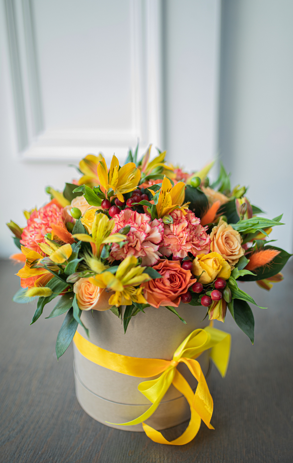 Цветы в коробке Мандариновый фреш