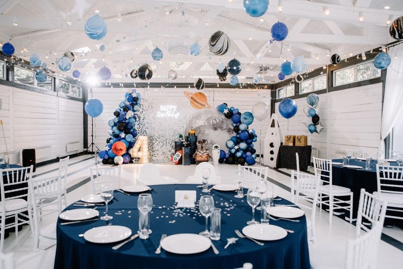 WALL-E Party (video)