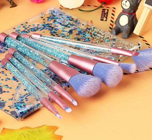 25%SALE! Набор кистей для макияжа 7 штук, в косметичке. Цвет Голубой + фиолетовый.