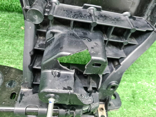 Телевизор Kia Sportage 5 NQ5 (2021-н.в.)