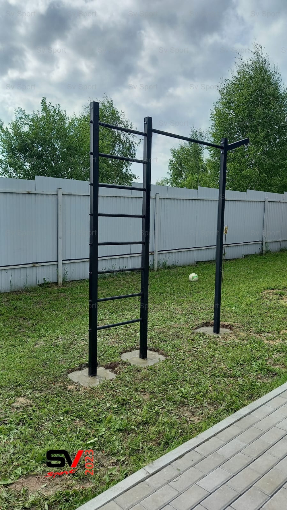 Монтаж уличной шведской стенки Sv Sport (3 вертикальных столба)