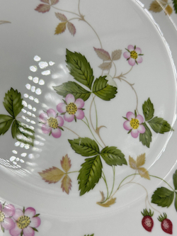 Тарелка 27,5см Wedgwood, Wild Strawberry