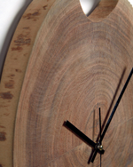 Настенные часы Reva круглые из массива акации Ø 35 см