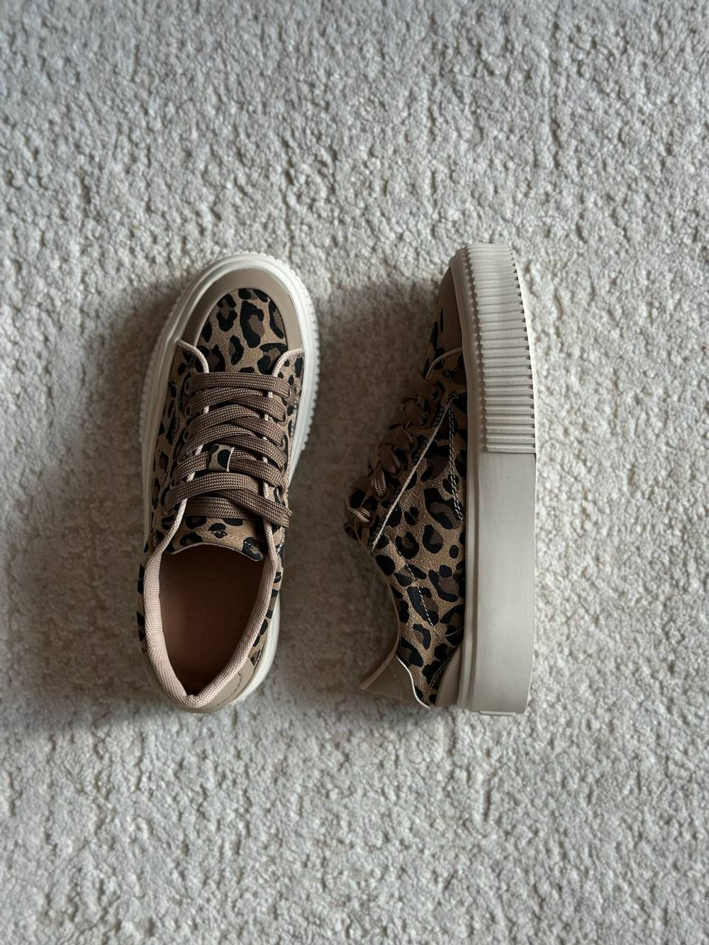 Кеды из натуральной замши