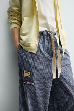 ZARA БРЮКИ RELAXED FIT В КЛЕТКУ С НАШИВКАМИ, МОРСКОЙ СИНИЙ