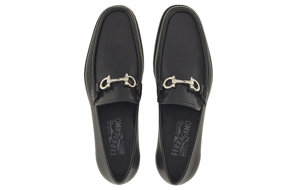 Salvatore FERRAGAMO Gancini Reversible Plaque Moccasins