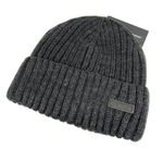 Шапка классическая с отворотом на флисе