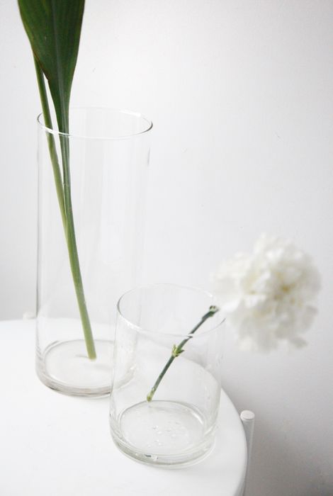 Стеклянная ваза цилиндр