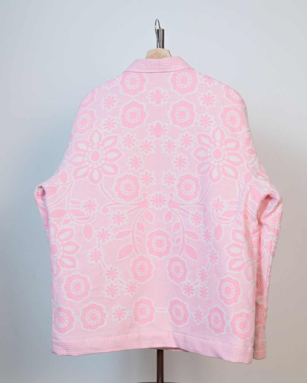 Купить Куртка Soeurs Розовая с Цветами/Pink with Flowers Jacket розовая Куртка Soeurs Розовая с Цветами/Pink with Flowers Jacket розовая