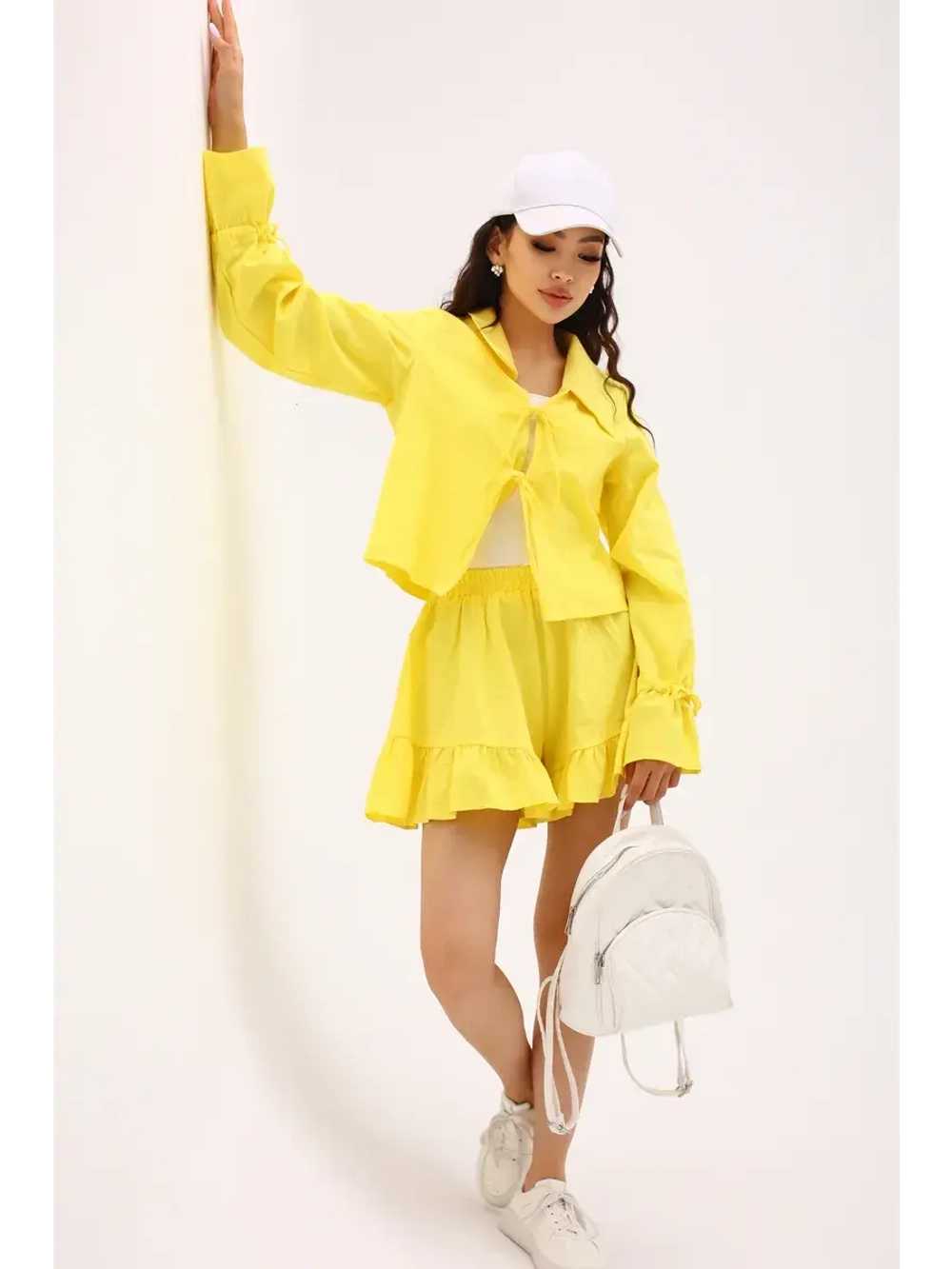 Костюм летний двойка с шортами и рубашкой