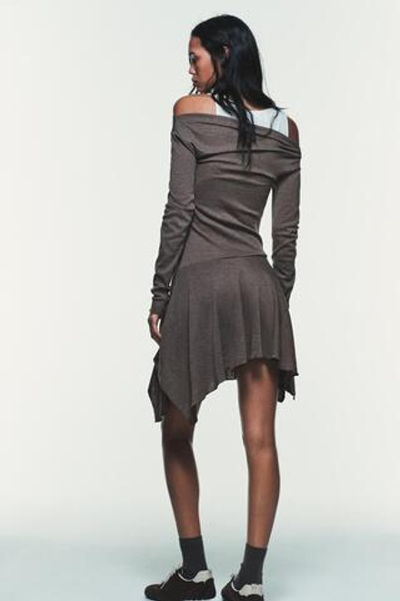 ZARA КОРОТКОЕ ПЛАТЬЕ АСИММЕТРИЧНОГО КРОЯ, КОРИЧНЕВЫЙ МЕЛАНЖ