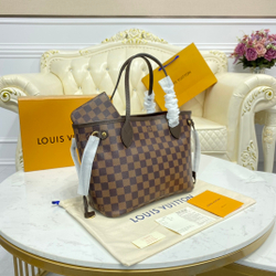 Louis Vuitton Neverfull PM