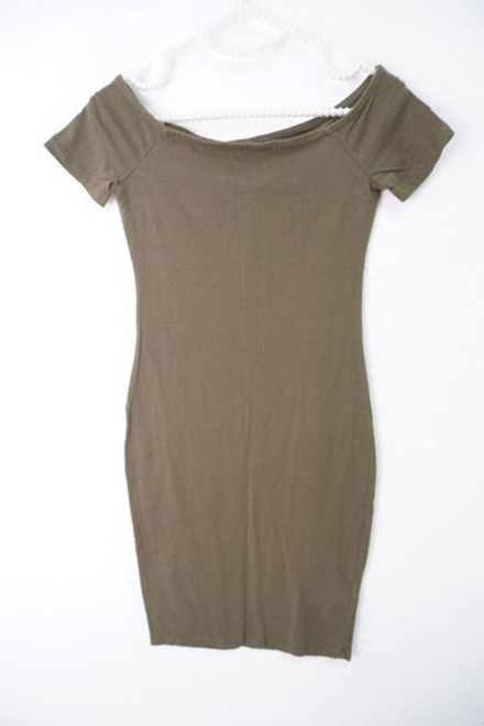 Платье Sinsay однотонное 42 размер