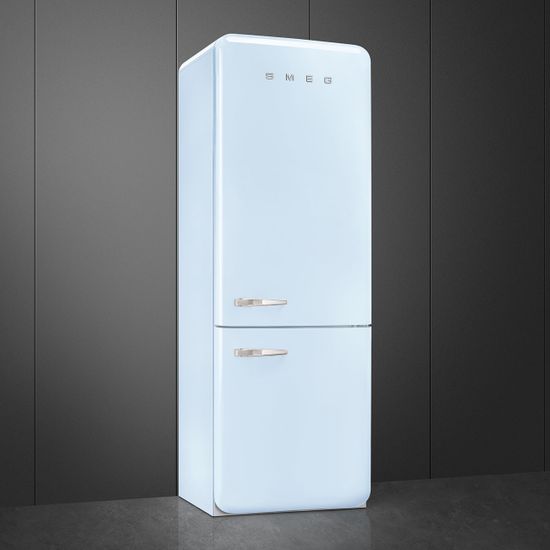 Холодильник Smeg FAB38RPB