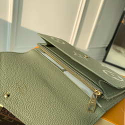 Louis Vuitton Sarah Wallet