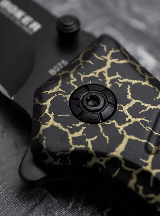 Складной нож тактический BOKER Черный с карабином