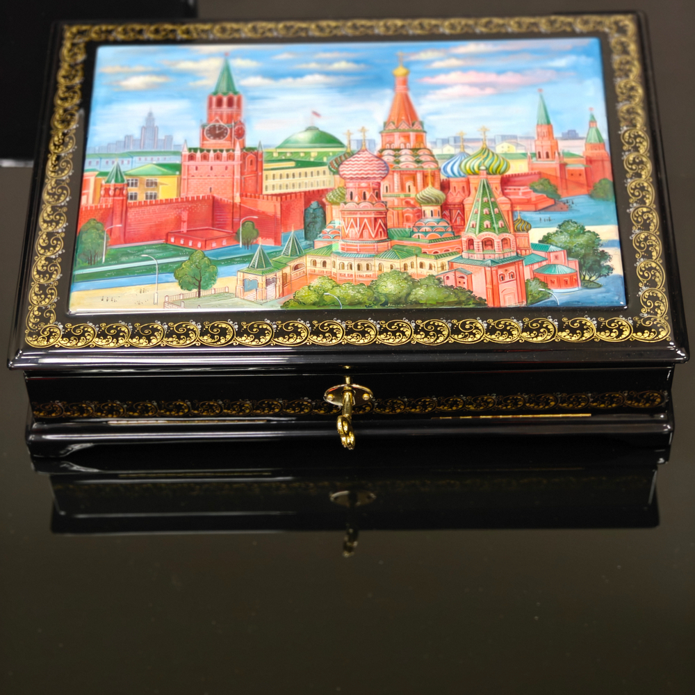 Шкатулка с ручной росписью для документов формат А4 "Москва"