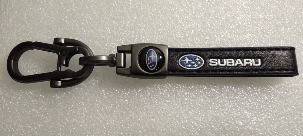 Subaru / брелок автомобильный для ключей, петля (1 шт.), серия Луна