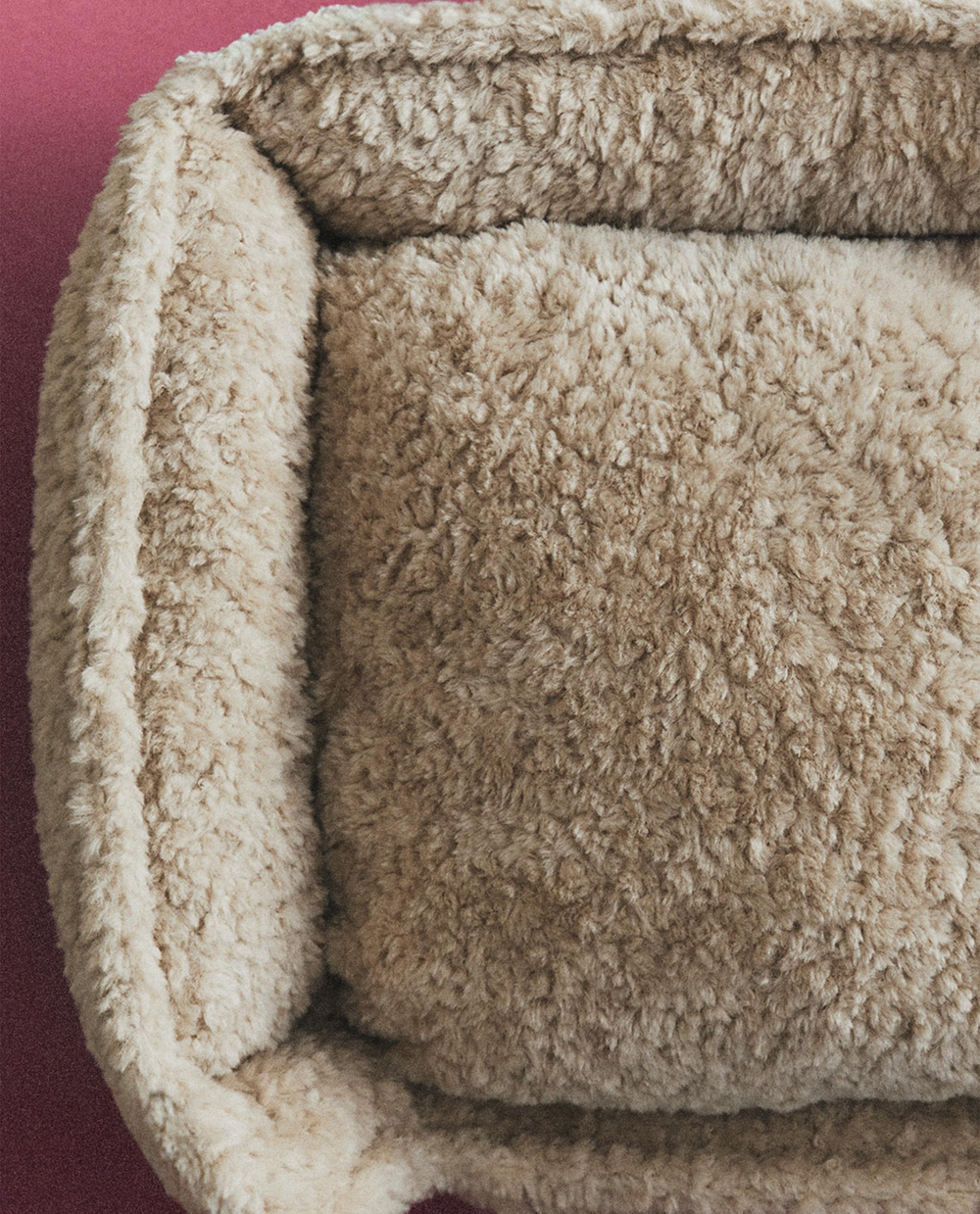 Лежак для животных Zara Home, с искусственным мехом, 18 50 40 см