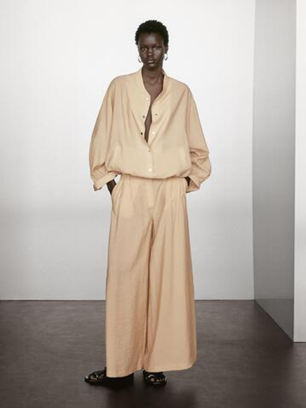 Massimo Dutti Брюки палаццо с защипами, бежевый