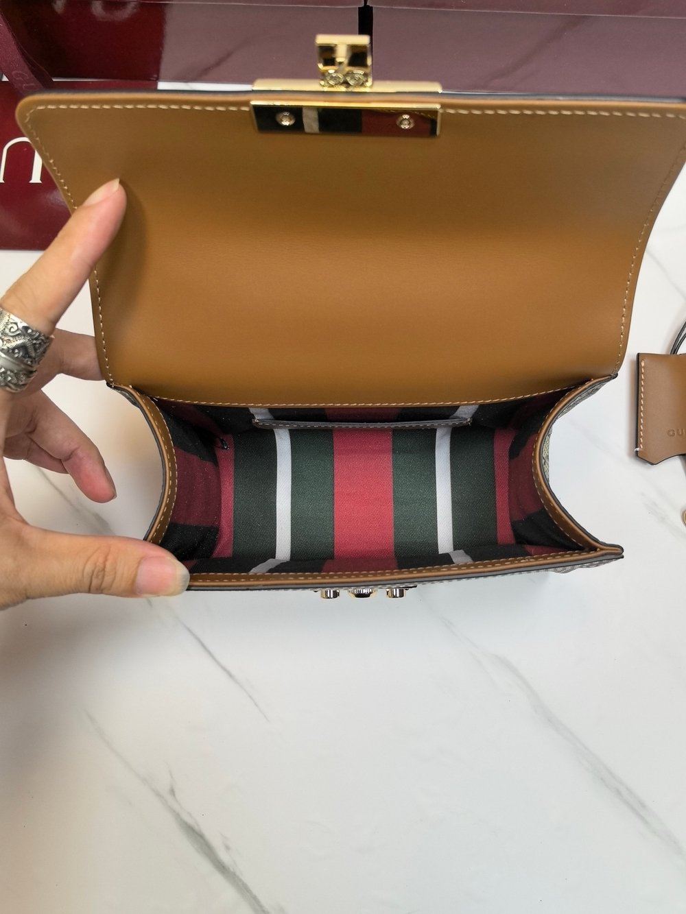 Padlock top handle bag