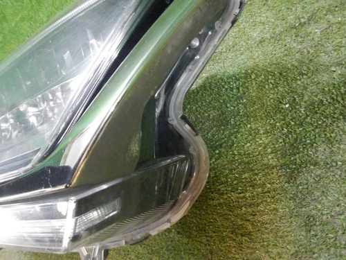 Фара правая Honda CR-V 5 (2016-н.в.) LED