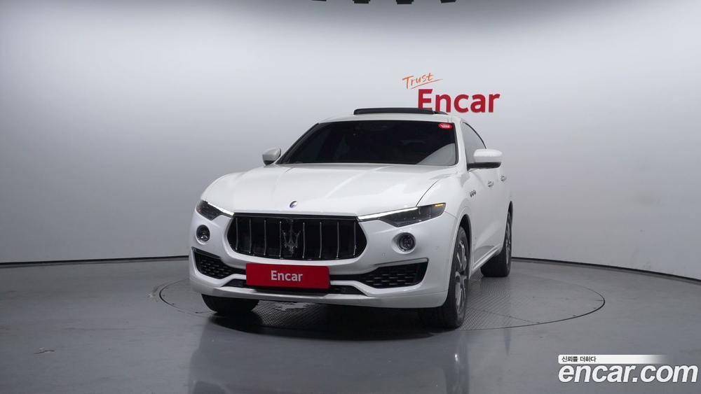 Maserati Levante 3.0 AWD GranLusso (06.2020)