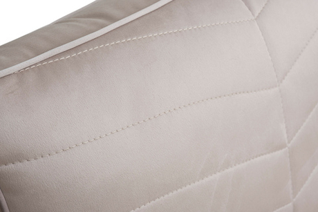 Диван велюровый трехместный Garda Decor Madrid Memory бежевый с кантом