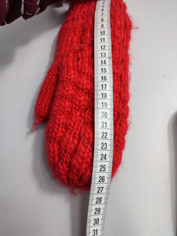 Рукавицы H&M яркие