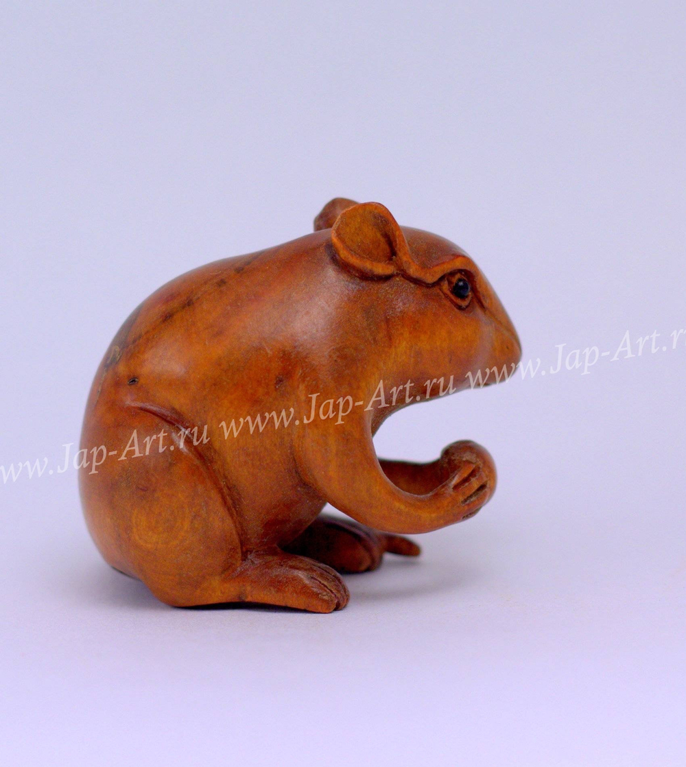 Нэцкэ Мышь и зернышко