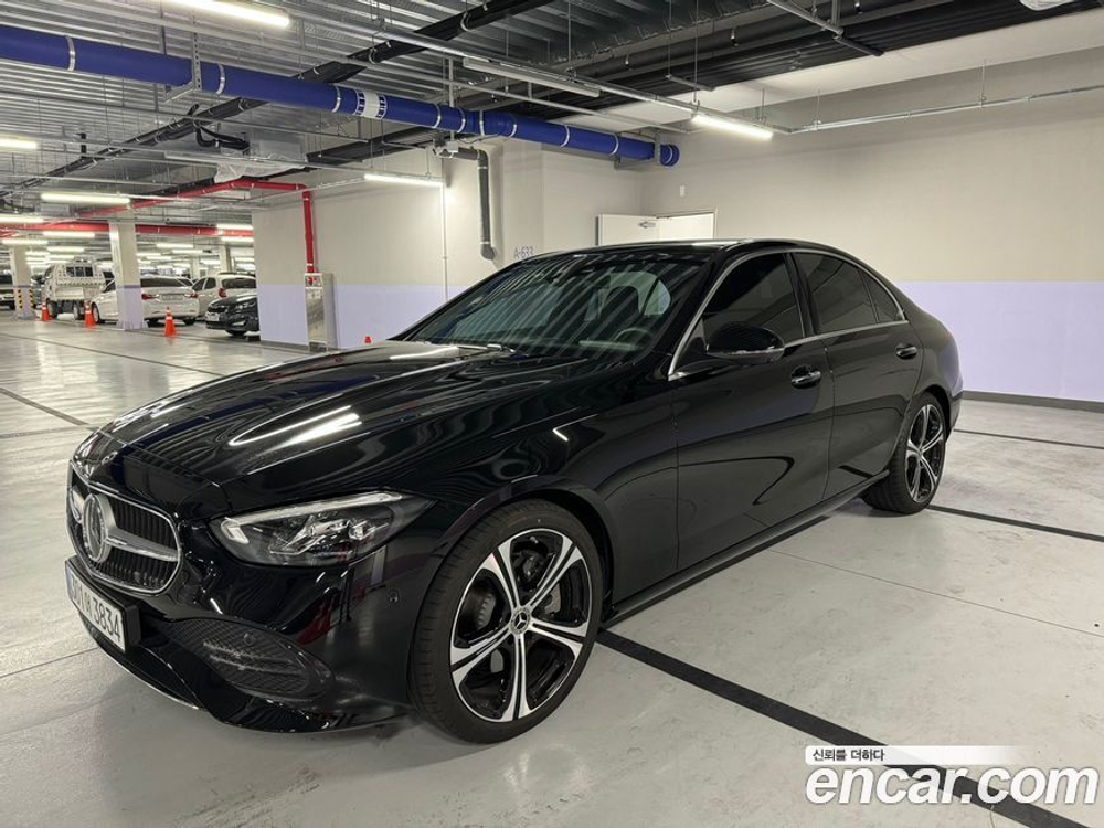 Mercedes-Benz C-Class W206 C300 4MATIC Avangarde (01.2024)