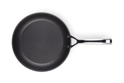 Le Creuset Сковорода PRO с антипригарным покрытием 28см