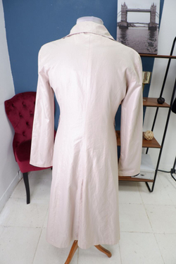 Плащ Панинтер светлый 42 размер