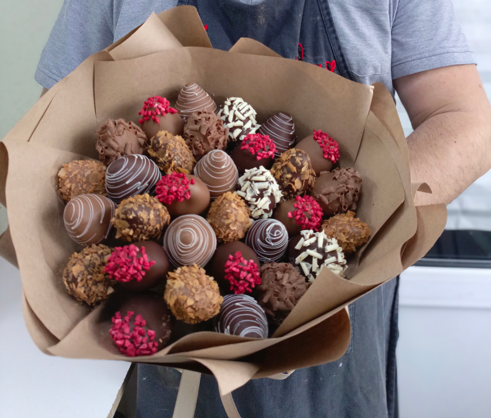 Букет из клубники в шоколаде " Шоколадный восторг'