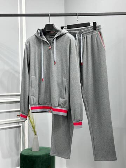 Костюм Kiton