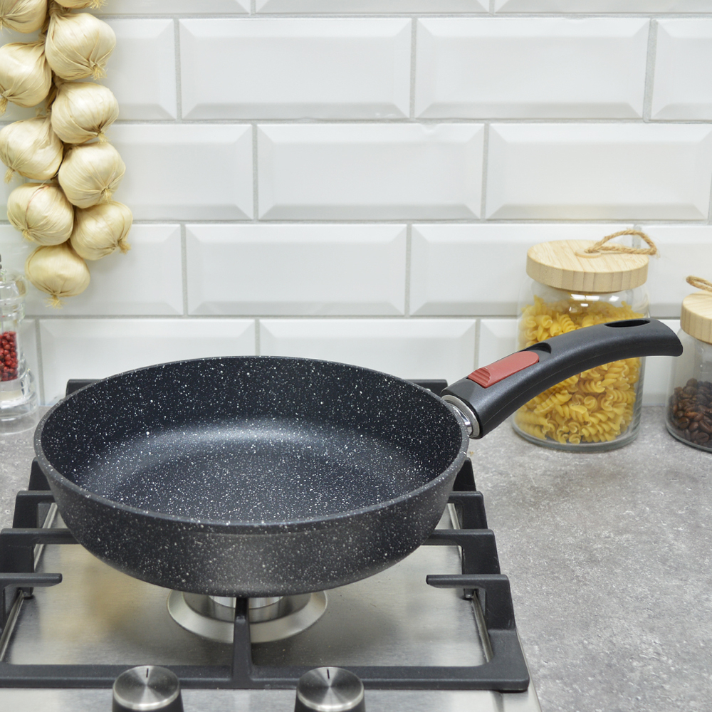 Сковорода 24см литая со съемной ручкой, индукция Гранит, Нева металл посуда