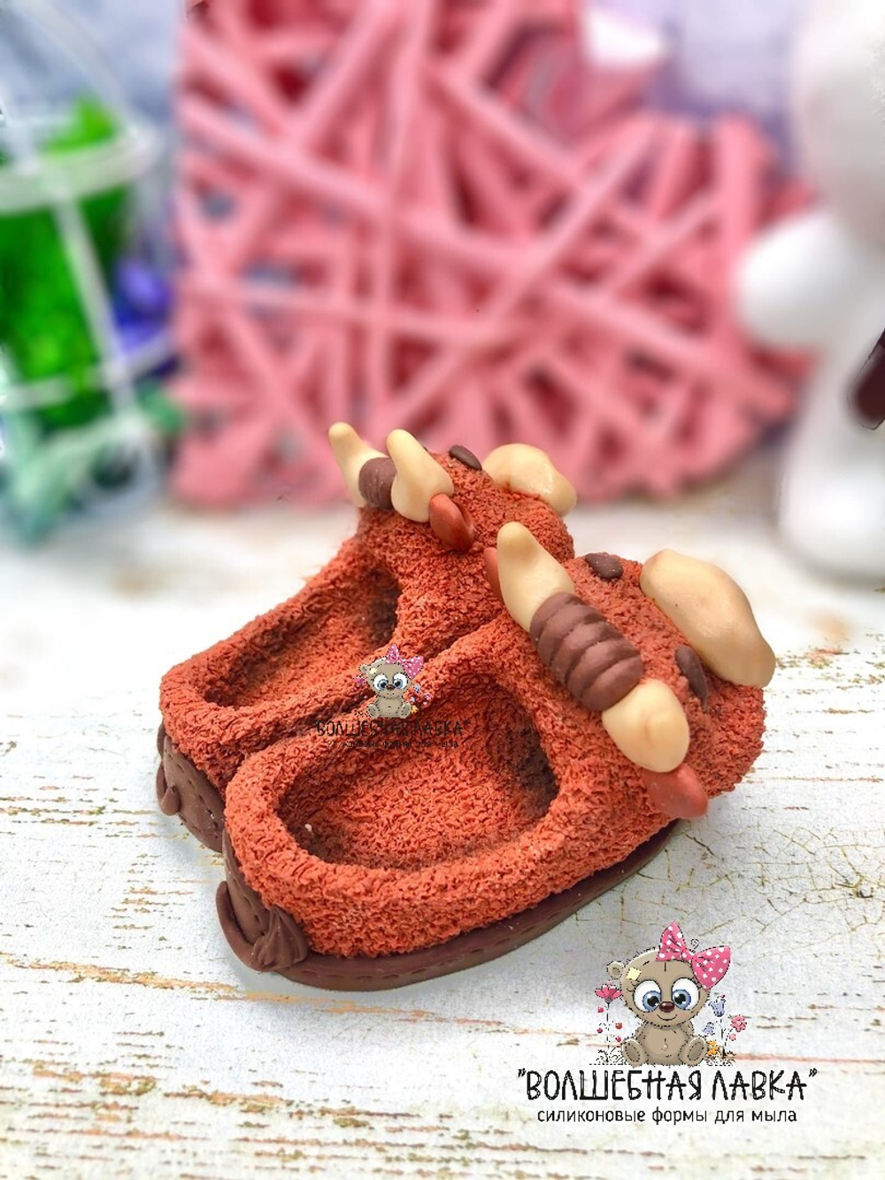 Силиконовая форма Тапочки с бычками