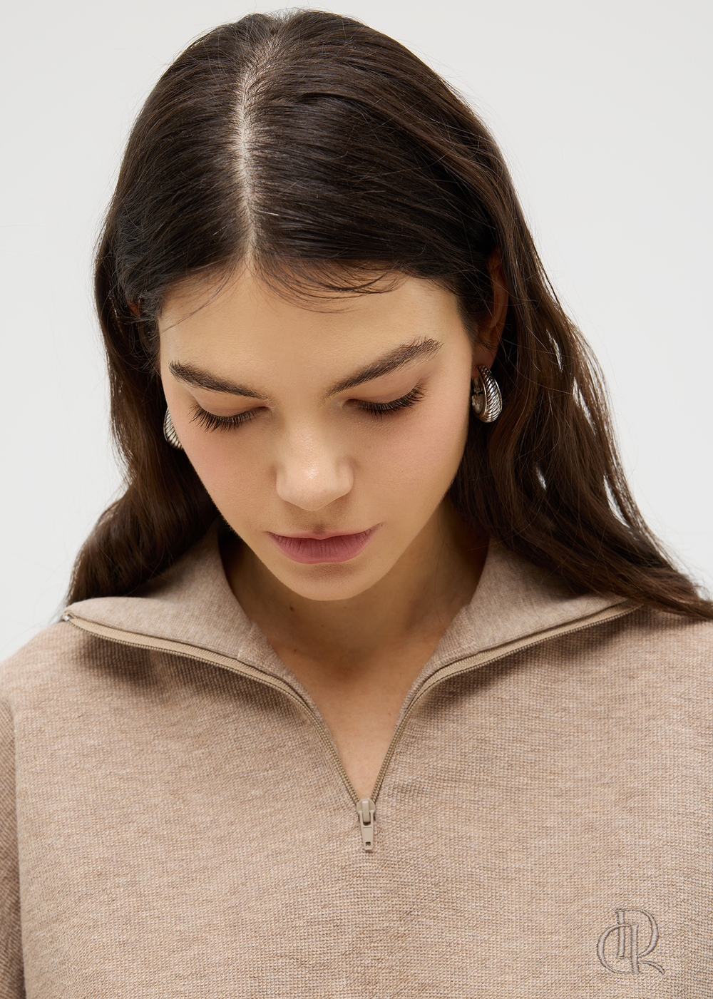 Свитшот с молнией