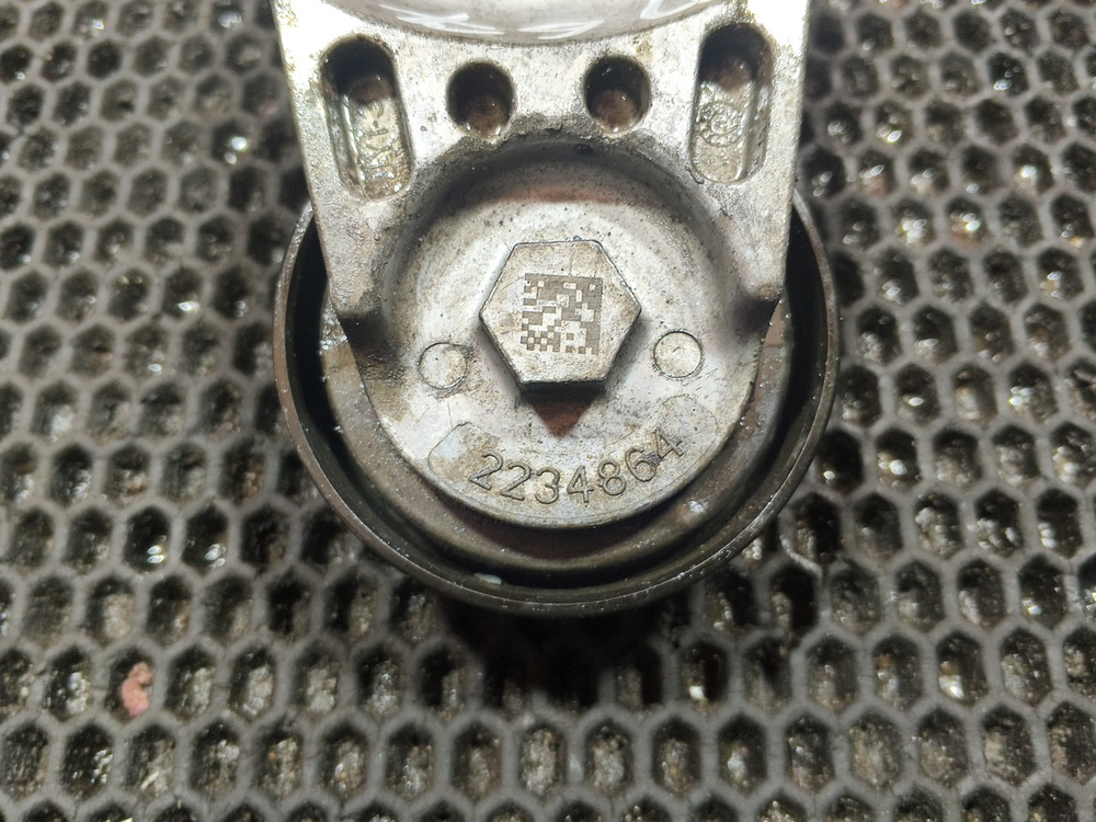 Ролик-натяжитель 2021г