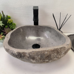 Раковина из речного камня RS63615 (44*36*16) 0122