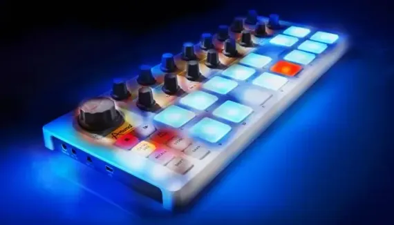 Arturia BeatStep White