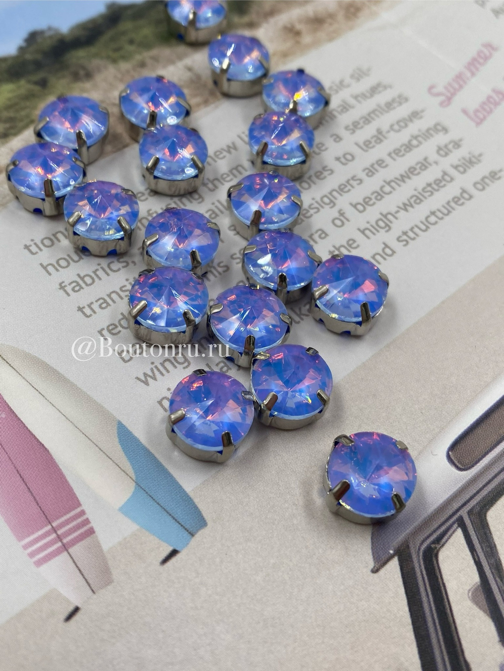 Стразы пришивные круглые фиолетовые перламутр