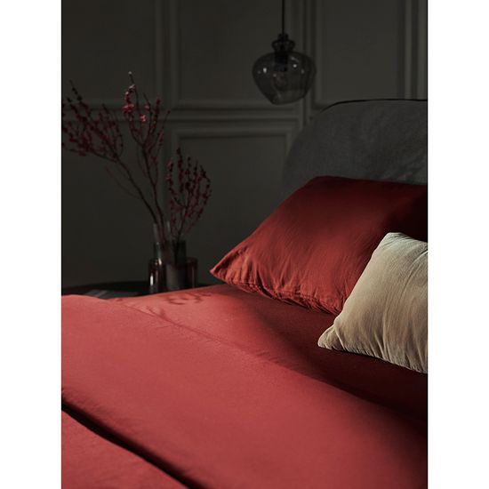 Простыня на резинке изо льна и хлопка цвета копченой паприки из коллекции essential, 160х200х30 см